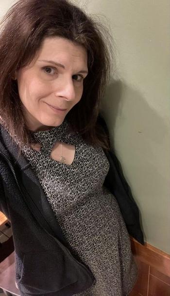 412-475-7076, 42  female escort, York